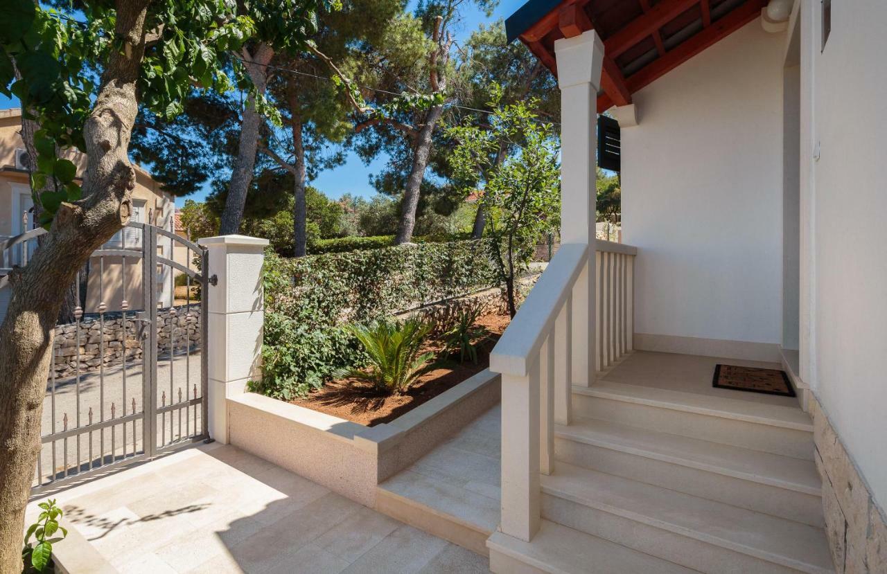 Holiday Home Brac Supetar Exterior foto